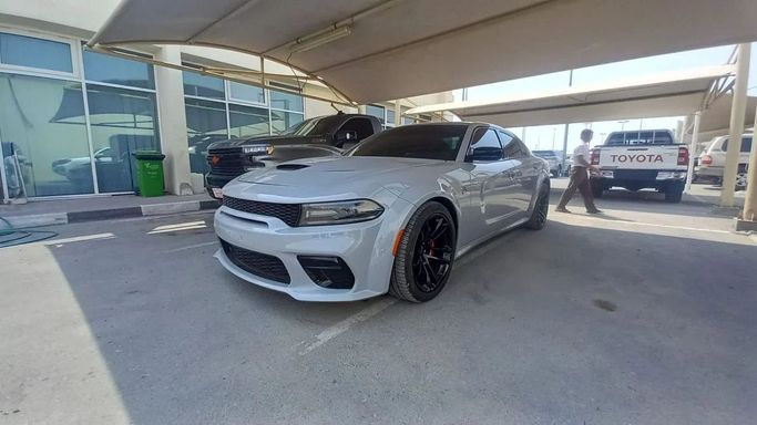 Used Dodge Charger Hellcat VII (LD) Facelift, 6.2 l, 2022 in Sharjah by Nour Alnukhba Motors, White color. American Specs | AUTO.AE