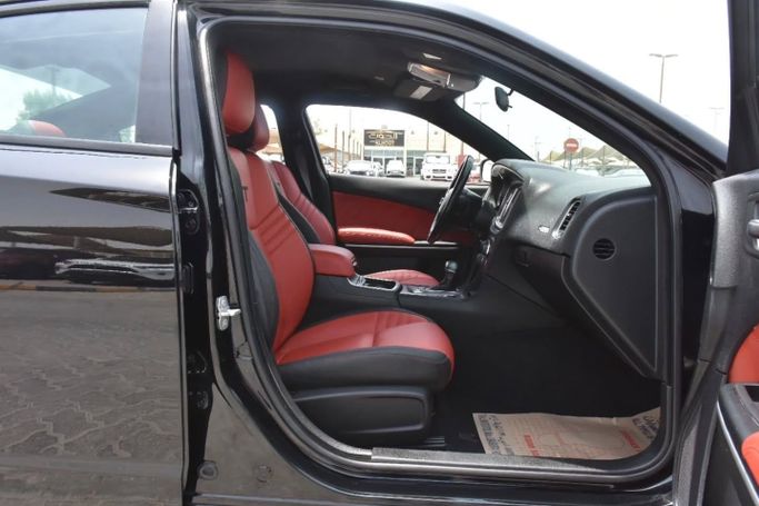 Used Dodge Charger VII (LD) Facelift, 3.6 l, 2023 in Sharjah by Alfaris Used Cars, Black color. Other | AUTO.AE