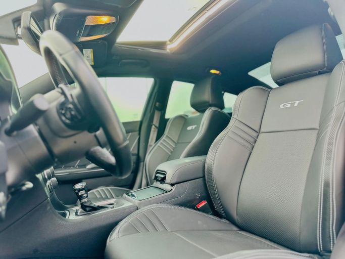 Подержанный Dodge Charger GT VII (LD) Рестайлинг, 3.6 л, 2022 в Шардже от Kandy Cars Белый цвет. Американская | AUTO.AE