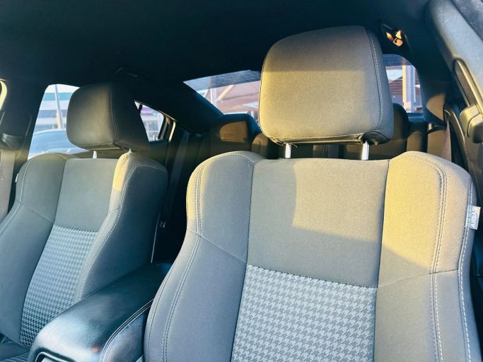 Подержанный Dodge Charger GT VII (LD) Рестайлинг, 3.6 л, 2021 в Шардже от Kandy Cars Серый цвет. Американская | AUTO.AE