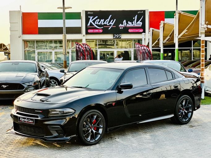 Подержанный Dodge Charger GT VII (LD) Рестайлинг, 3.6 л, 2022 в Шардже от Kandy Cars Черный цвет. Американская | AUTO.AE