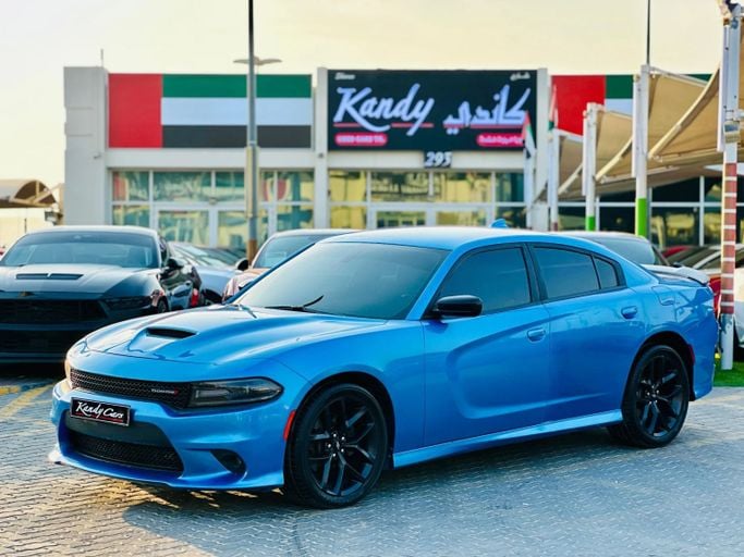 Подержанный Dodge Charger GT VII (LD) Рестайлинг, 3.6 л, 2019 в Шардже от Kandy Cars Голубой цвет. Американская | AUTO.AE