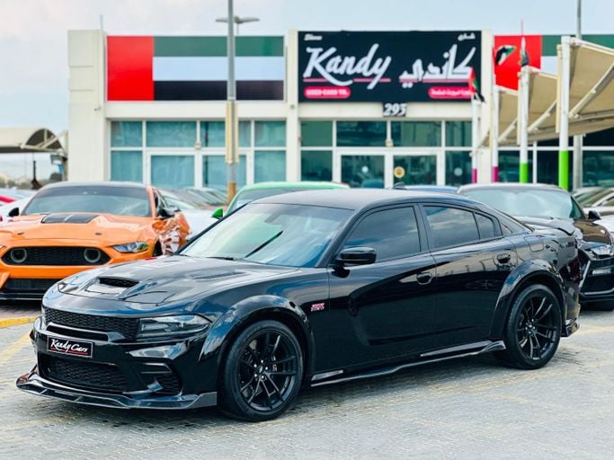 Подержанный Dodge Charger SRT VII (LD) Рестайлинг, 6.4 л, 2021 в Шардже от Kandy Cars Черный цвет. Американская | AUTO.AE