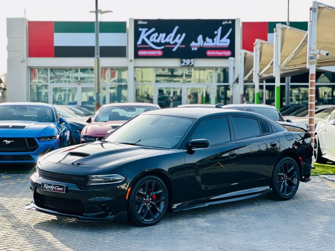 Подержанный Dodge Charger GT VII (LD) Рестайлинг, 3.6 л, 2022 в Шардже от Kandy Cars Черный цвет. Американская | AUTO.AE