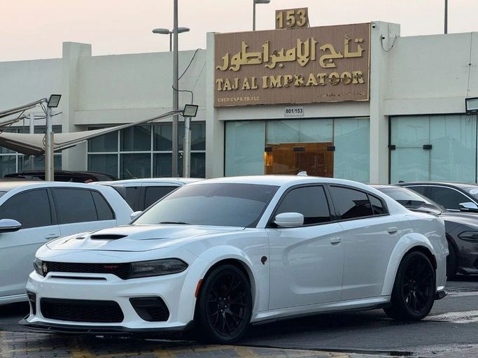 Used Dodge Charger R_T VII (LD) Facelift, 5.7 l, 2018 in Sharjah by Titanium Used Cars, White color.  | AUTO.AE