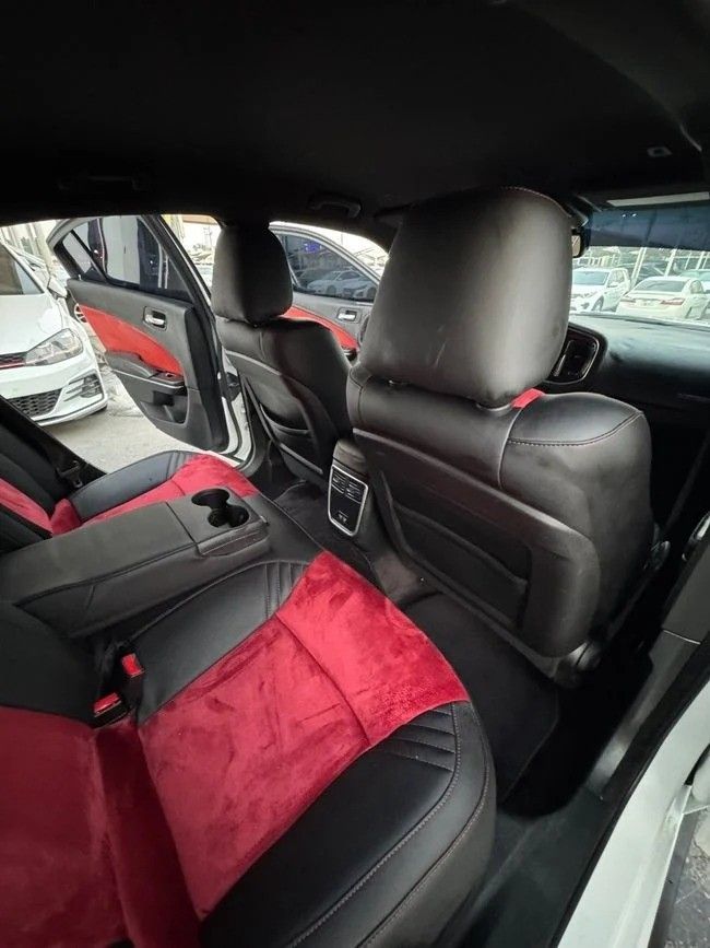 Used Dodge Charger R_T VII (LD) Facelift, 5.7 l, 2018 in Sharjah by Titanium Used Cars, White color.  | AUTO.AE