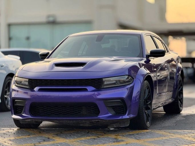 Used Dodge Charger SXT VII (LD) Facelift, 3.6 l, 2019 in Sharjah by Titanium Used Cars, Purple color. American Specs | AUTO.AE