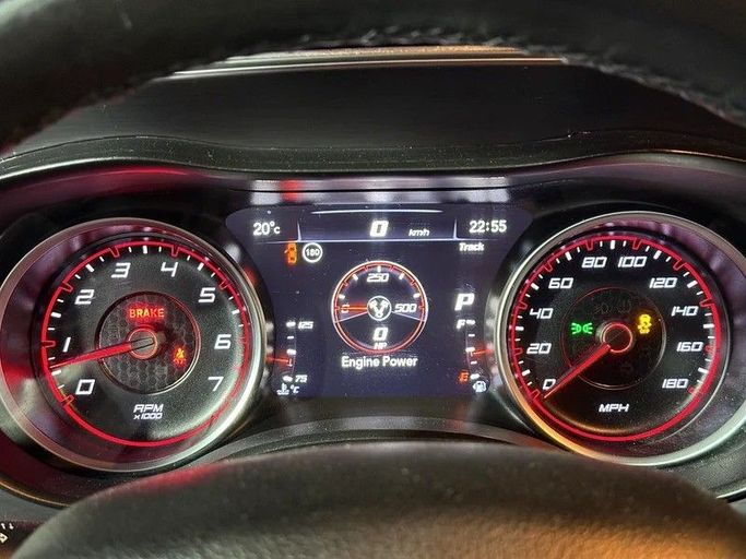 Подержанный Dodge Charger SRT VII (LD) Рестайлинг, 6.4 л, 2019 в Шардже от Al Fakhamah Used Cars Тёмно-бордовый цвет. Американская | AUTO.AE