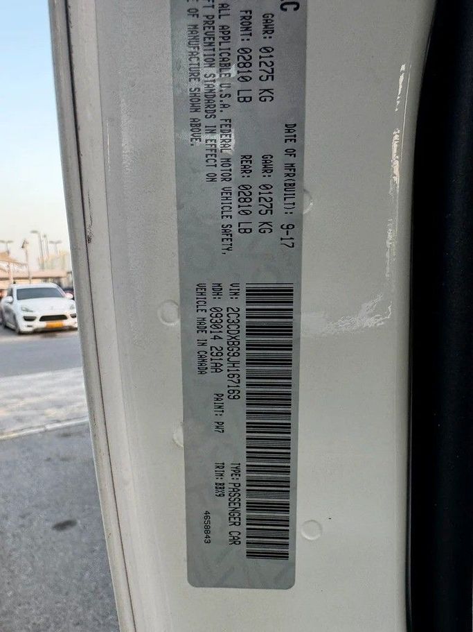 Used Dodge Charger SXT VII (LD) Facelift, 3.6 l, 2018 in Sharjah by Al Fakhamah Used Cars, White color. American Specs | AUTO.AE