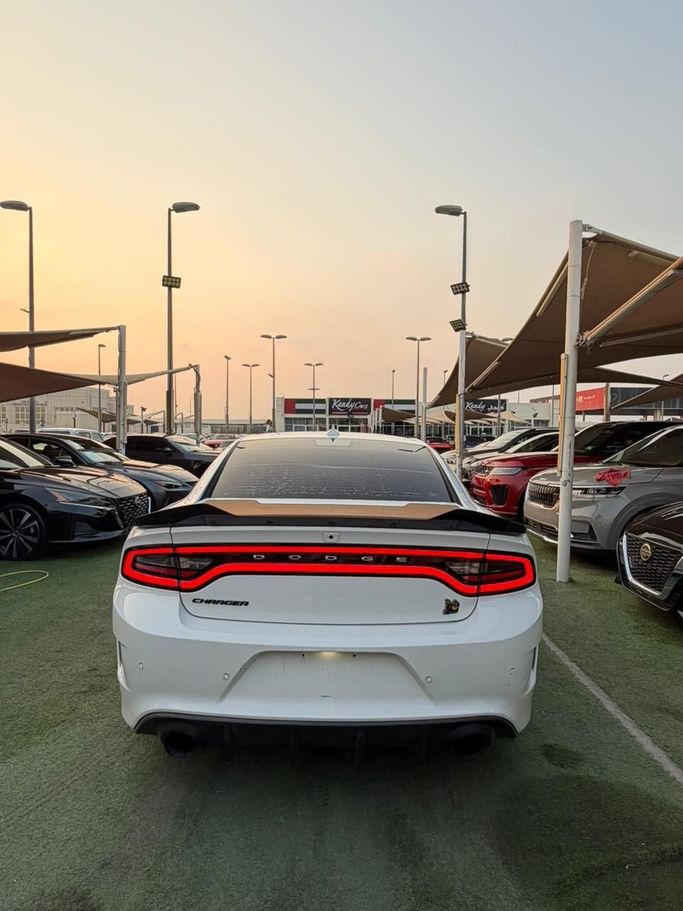 Used Dodge Charger SRT VII (LD) Facelift, 6.4 l, 2019 in Sharjah by Al Masah Al Malakia, White color. American Specs | AUTO.AE