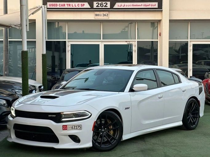 Used Dodge Charger King Daytona VII (LD) Facelift, 6.2 l, 2018 in Sharjah by Noor Al Seyoh Used Cars, White color. GCC Specs | AUTO.AE