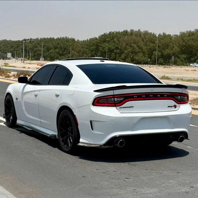 Used Dodge Charger SRT VII (LD) Facelift, 6.4 l, 2018 in Sharjah by Sarmad Cars, Silver color. Other | AUTO.AE