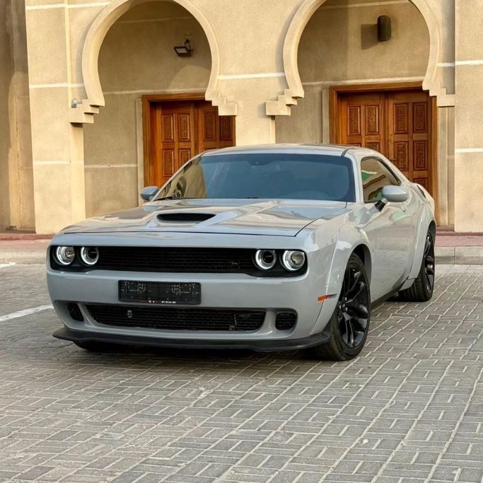 Подержанный Dodge Charger R_T VII (LD) Рестайлинг, 5.7 л, 2021 в Шардже от Sarmad Cars Серый цвет. Other | AUTO.AE