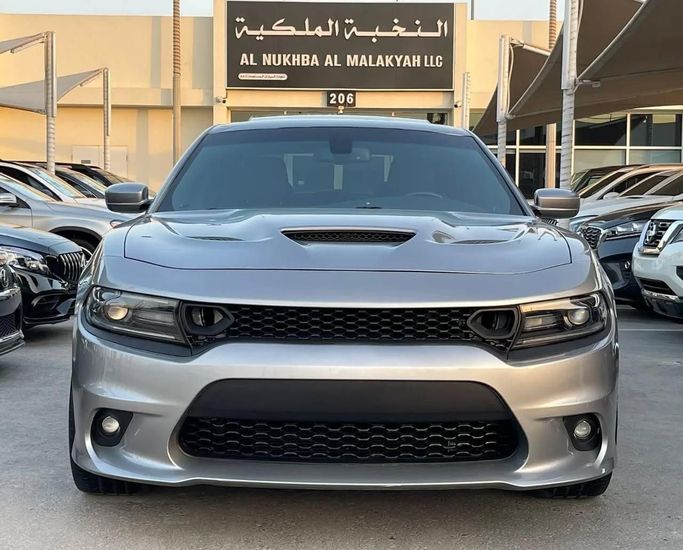 Used Dodge Charger SRT VII (LD) Facelift, 6.4 l, 2017 in Sharjah by Al Nukhba Al Malakyah Used Cars, Grey color. American Specs | AUTO.AE