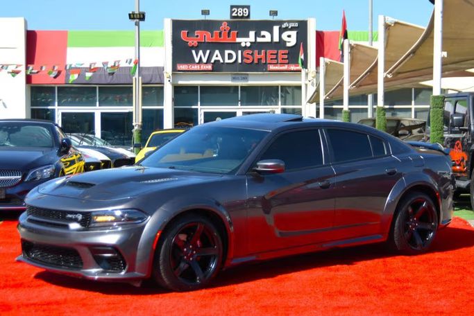 مستعملة Dodge Charger SRT عملية فيس ليفت السابع (LD), 6.4 l, 2021 في في الشارقة من Wadishee Used Cars، اللون رمادي. المواصفات الأمريكية | AUTO.AE | إعلان #254722