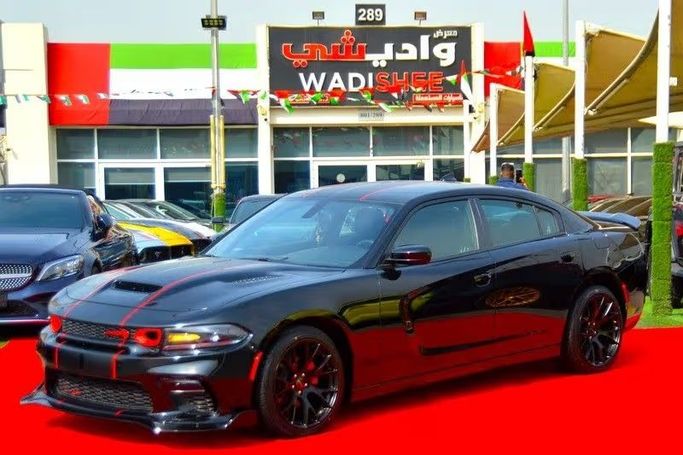 مستعملة Dodge Charger SXT عملية فيس ليفت السابع (LD), 3.6 l, 2023 في في الشارقة من Wadishee Used Cars، اللون أسود. المواصفات الأمريكية | AUTO.AE | إعلان #254849