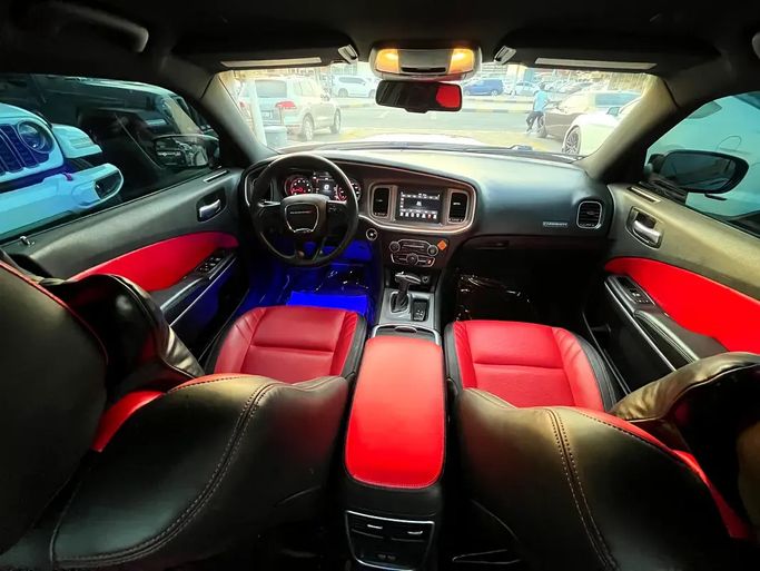 مستعملة Dodge Charger GT عملية فيس ليفت السابع (LD)، 3.6 لتر، 2019 في الإمارات، الشارقة من Rebou Alfakhama، اللون أسود. المواصفات الأمريكية | AUTO.AE | إعلان #295822 — صورة 11 من 12