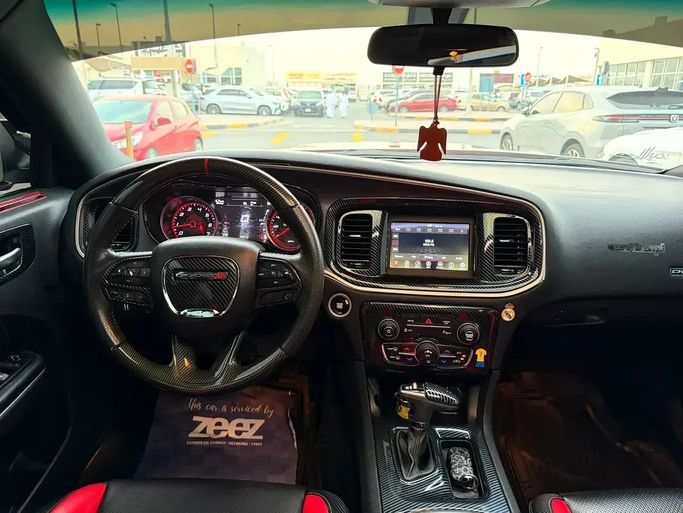 مستعملة Dodge Charger SXT عملية فيس ليفت السابع (LD)، 3.6 لتر، 2019 في الإمارات، الشارقة من Rebou Alfakhama، اللون برتقالي. المواصفات الأمريكية | AUTO.AE | إعلان #295835 — صورة 13 من 14