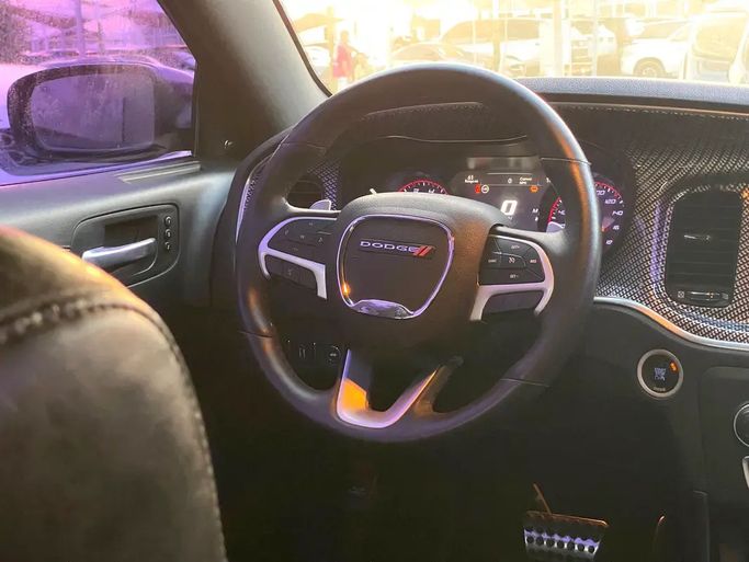 Подержанный Dodge Charger SRT VII (LD) Рестайлинг, 6.4 л, 2019 в ОАЭ, Шарджа от Rebou Alfakhama Пурпурный цвет. Американская | AUTO.AE | Объявление #295843 — фото 16 из 16