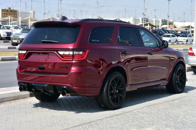 Подержанный Dodge Durango III, 5.7 л, 2013 в Шардже от Alfaris Used Cars Красный цвет. Other | AUTO.AE