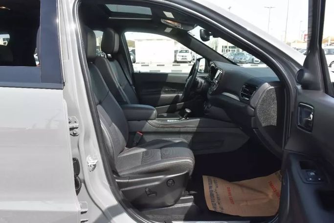 Used Dodge Durango III Facelift 2, 5.7 l, 2023 in Sharjah by Alfaris Used Cars, Grey color. Other | AUTO.AE