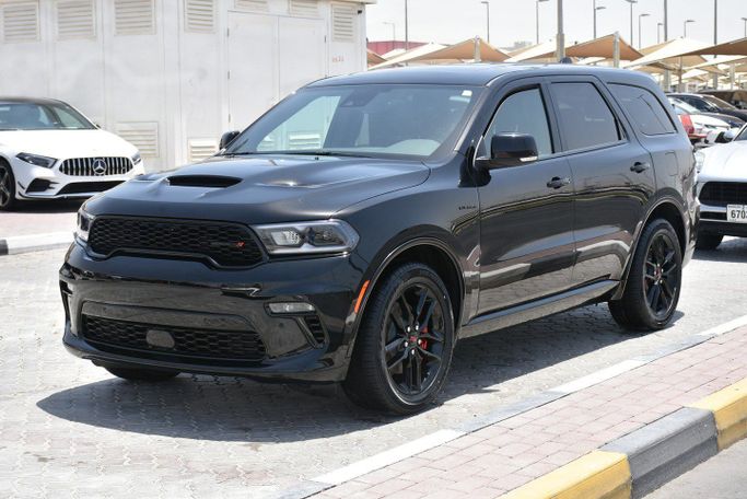 Подержанный Dodge Durango III Рестайлинг 2, 5.7 л, 2022 в Шардже от Alfaris Used Cars Черный цвет. Other | AUTO.AE