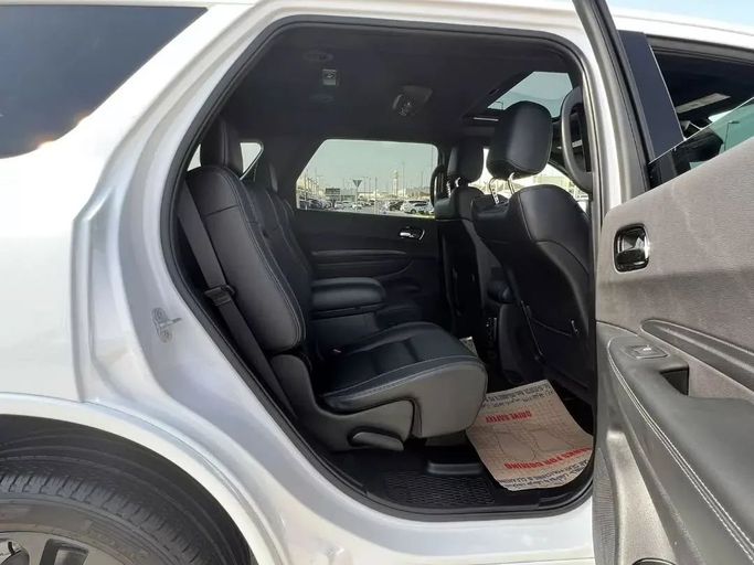 Used Dodge Durango III Facelift 2, 5.7 l, 2022 in Sharjah by Alfaris Used Cars, White color. Other | AUTO.AE