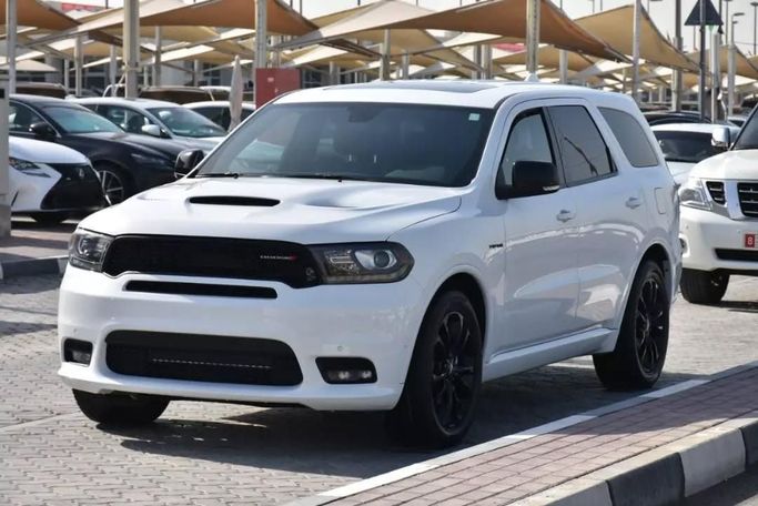 Подержанный Dodge Durango III Рестайлинг 2, 5.7 л, 2020 в Шардже от Alfaris Used Cars Белый цвет. Other | AUTO.AE