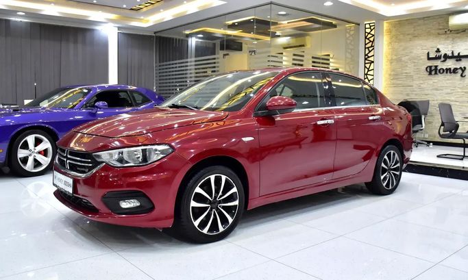 مستعملة Dodge Neon ثالثاً, 1.6 l, 2017 في في الشارقة من Honey Jidosha Used Cars Tr.، اللون أحمر. مواصفات الخليج | AUTO.AE | إعلان #273173