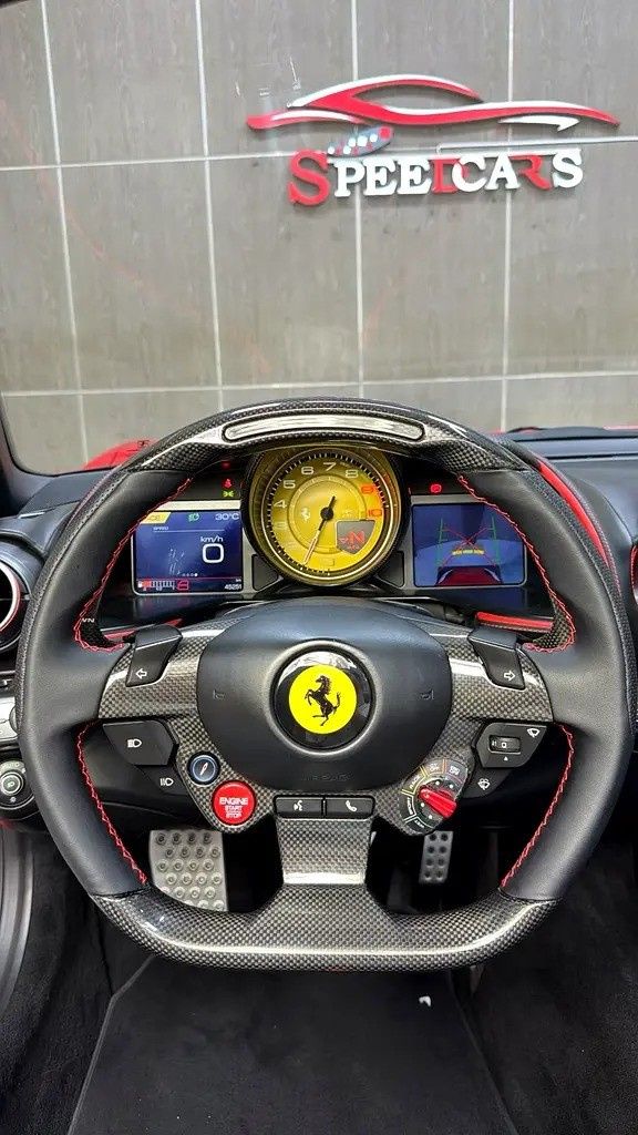 Подержанный Ferrari 812 GTS, 6.5 л, 2022 в ОАЭ, Шарджа от Speedcars Красный цвет. GCC | AUTO.AE | Объявление #295662 — фото 11 из 13