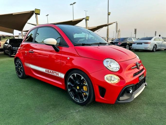 Подержанный Fiat 500 II Рестайлинг, 1.4 л, 2018 в Шардже от Ahmad alkhodari Motors Красный цвет. GCC | AUTO.AE