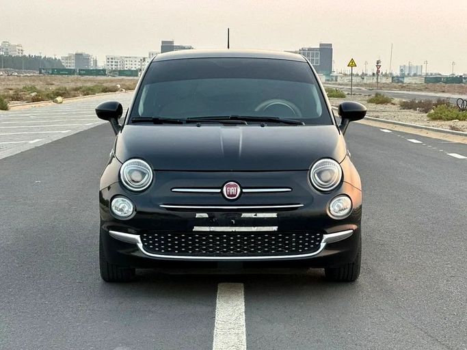 Подержанный Fiat 500 III, 2020 в Шардже от Al Ahd Used Cars Черный цвет. GCC | AUTO.AE