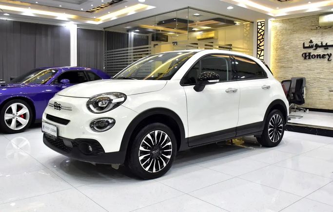 Подержанный Fiat 500X I Рестайлинг, 1.3 л, 2023 в Шардже от Honey Jidosha Used Cars Tr. Белый цвет. GCC | AUTO.AE | Объявление #273143