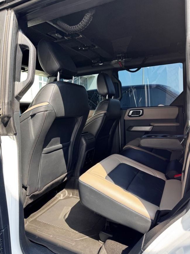 Подержанный Ford Bronco VI, 2.7 л, 2021 в Шардже от Berlin Used Cars Белый цвет. GCC | AUTO.AE