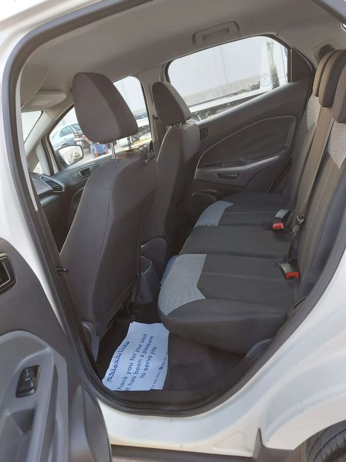 Подержанный Ford EcoSport II, 1.5 л, 2017 в Шардже от Laqtah Used Cars Белый цвет. GCC | AUTO.AE