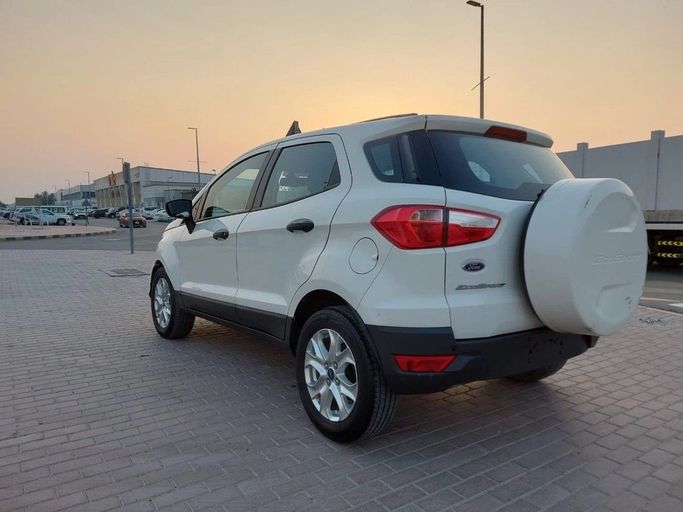 Подержанный Ford EcoSport II, 1.5 л, 2017 в Шардже от Laqtah Used Cars Белый цвет. GCC | AUTO.AE