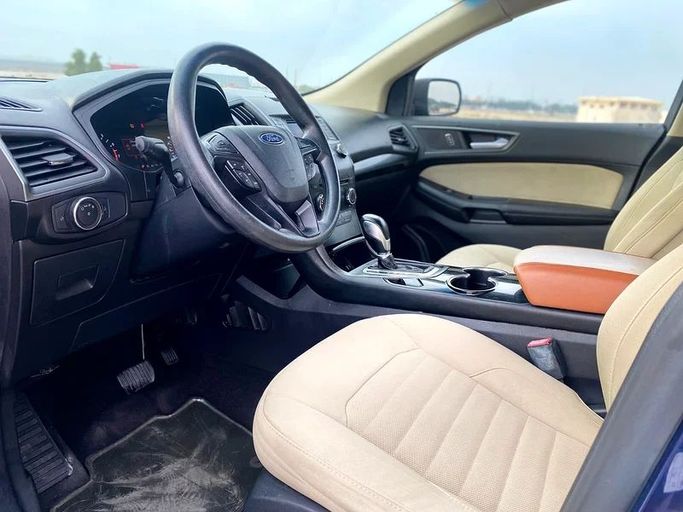 Подержанный Ford Edge II, 2.7 л, 2016 в Шардже от Al Saqr Al Mutaliq Синий цвет. GCC | AUTO.AE