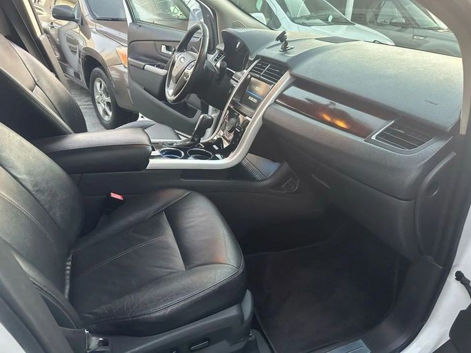 Used Ford Edge I Facelift, 3.5 l, 2014 in Sharjah by Laqtah Used Cars, White color. GCC Specs | AUTO.AE