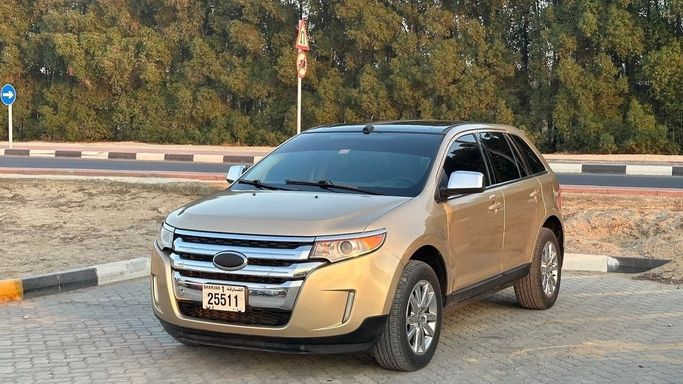 Used Ford Edge I Facelift, 3.5 l, 2013 in Sharjah by Halla Cars, Golden color. GCC Specs | AUTO.AE