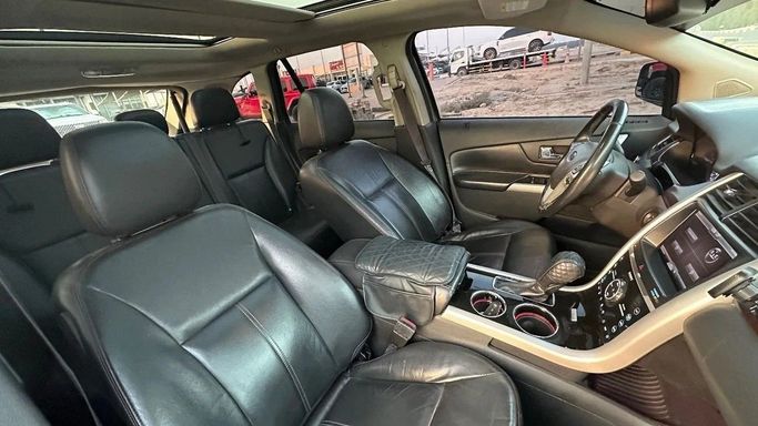 Used Ford Edge I Facelift, 3.5 l, 2013 in Sharjah by Halla Cars, Golden color. GCC Specs | AUTO.AE