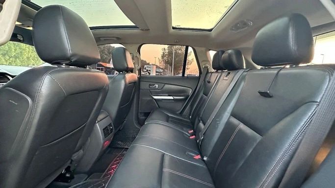 Used Ford Edge I Facelift, 3.5 l, 2013 in Sharjah by Halla Cars, Golden color. GCC Specs | AUTO.AE