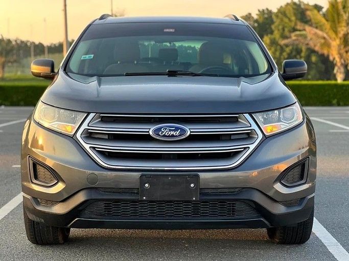 Подержанный Ford Edge II, 2.0 л, 2016 в Шардже от Al Ahd Used Cars Коричневый цвет. GCC | AUTO.AE