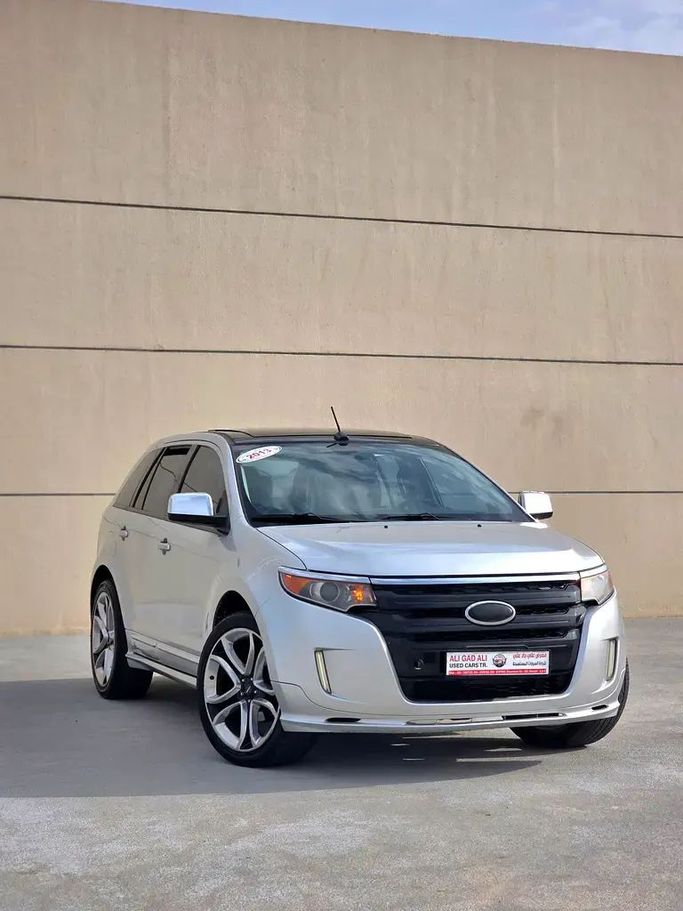 Used Ford Edge I Facelift, 2.0 l, 2013 in Sharjah by Ali Gad Ali Used Cars, Silver color. GCC Specs | AUTO.AE