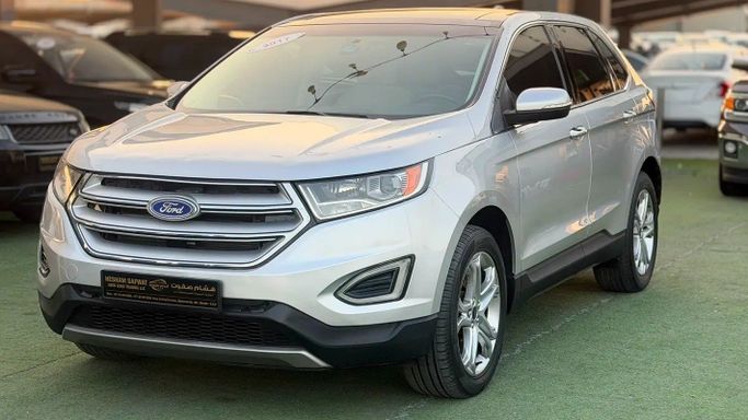 Подержанный Ford Edge II, 2.0 л, 2015 в Шардже от Hesham Safwat  Used Cars Бежевый цвет. GCC | AUTO.AE