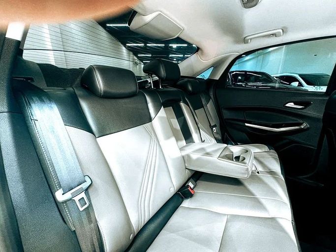 Подержанный Ford Escort VI Рестайлинг 1, 1.5 л, 2020 в Шардже от Ryno Cars Черный цвет. GCC | AUTO.AE