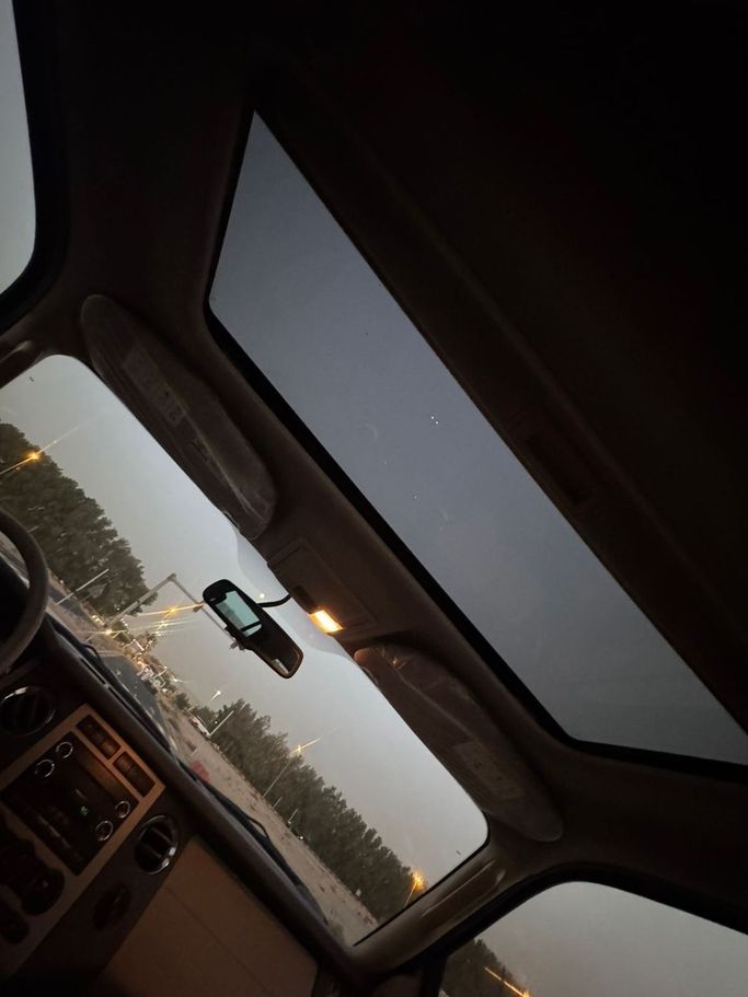 Подержанный Ford Expedition III, 5.4 л, 2014 в Шардже от Al Helal Al Abyadh Used Cars Черный цвет. GCC | AUTO.AE