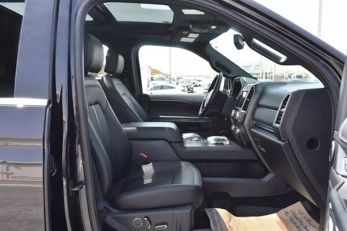 Подержанный Ford Expedition IV, 3.5 л, 2019 в Шардже от Alfaris Used Cars Черный цвет. Other | AUTO.AE