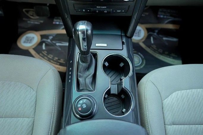 Used Ford Explorer V Facelift, 3.7 l, 2018 in Sharjah by First Choice Cars, White color. GCC Specs | AUTO.AE