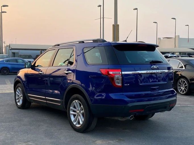 Подержанный Ford Explorer V, 3.5 л, 2015 в Шардже от Al Saqr Al Mutaliq Синий цвет. GCC | AUTO.AE