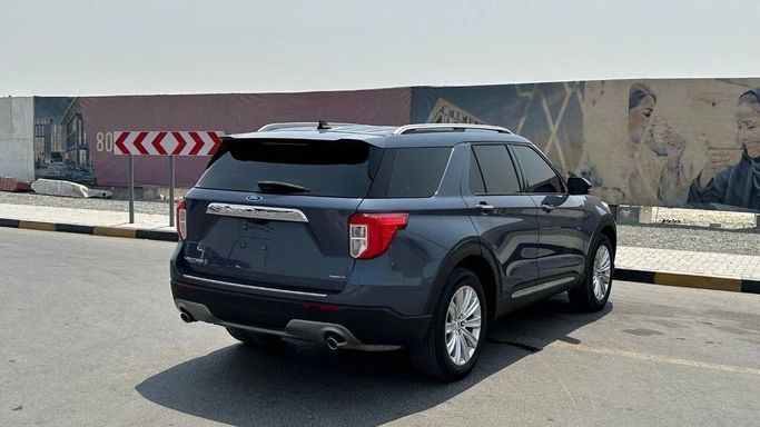 Used Ford Explorer VI, 3.3 l, 2021 in Sharjah by Halla Cars, Blue color. GCC Specs | AUTO.AE